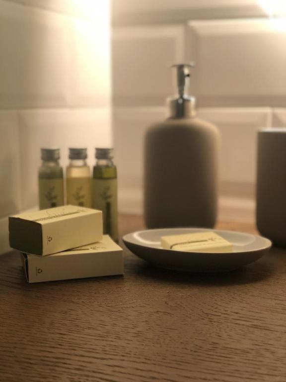 Ginevra Boutique Rooms - Palazzo Leosini - Residenze D'Epoca LʼAquila Exterior foto