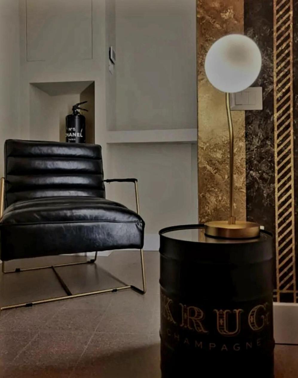 Ginevra Boutique Rooms - Palazzo Leosini - Residenze D'Epoca LʼAquila Exterior foto